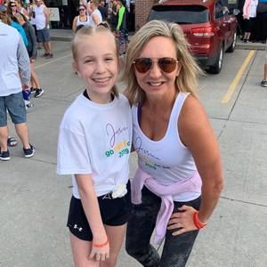 Meet your Posher, Becky